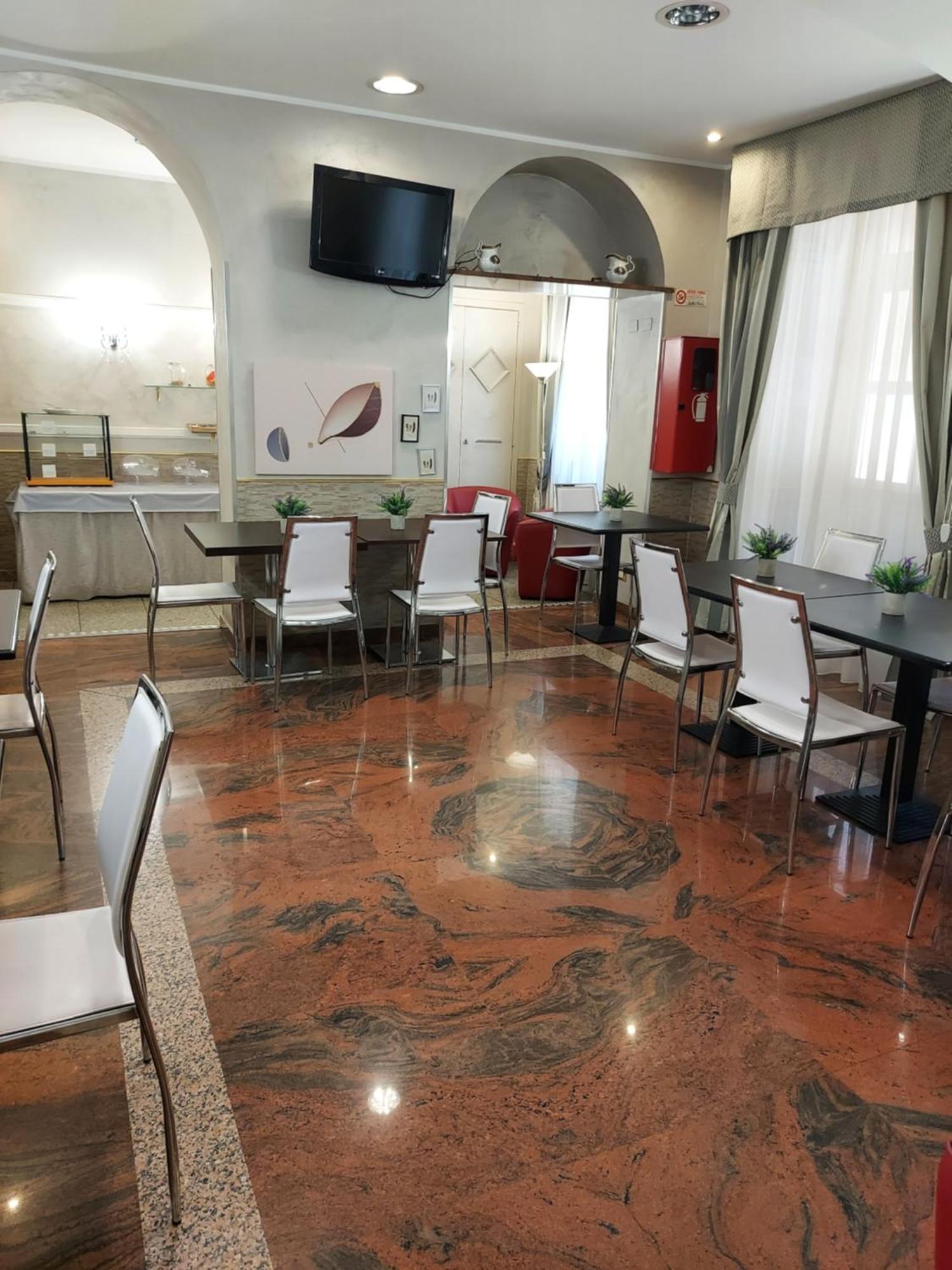 טורינו Hotel Antico Distretto מראה חיצוני תמונה