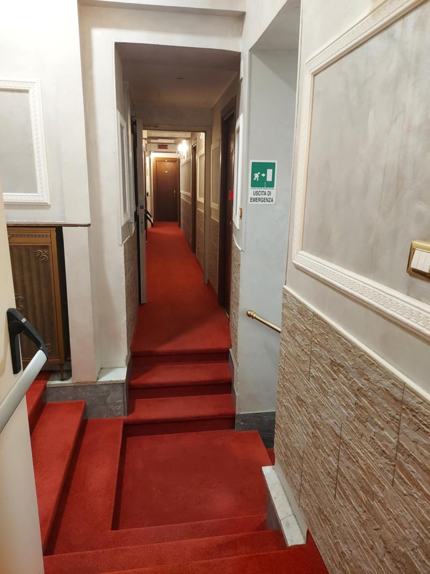 טורינו Hotel Antico Distretto מראה חיצוני תמונה