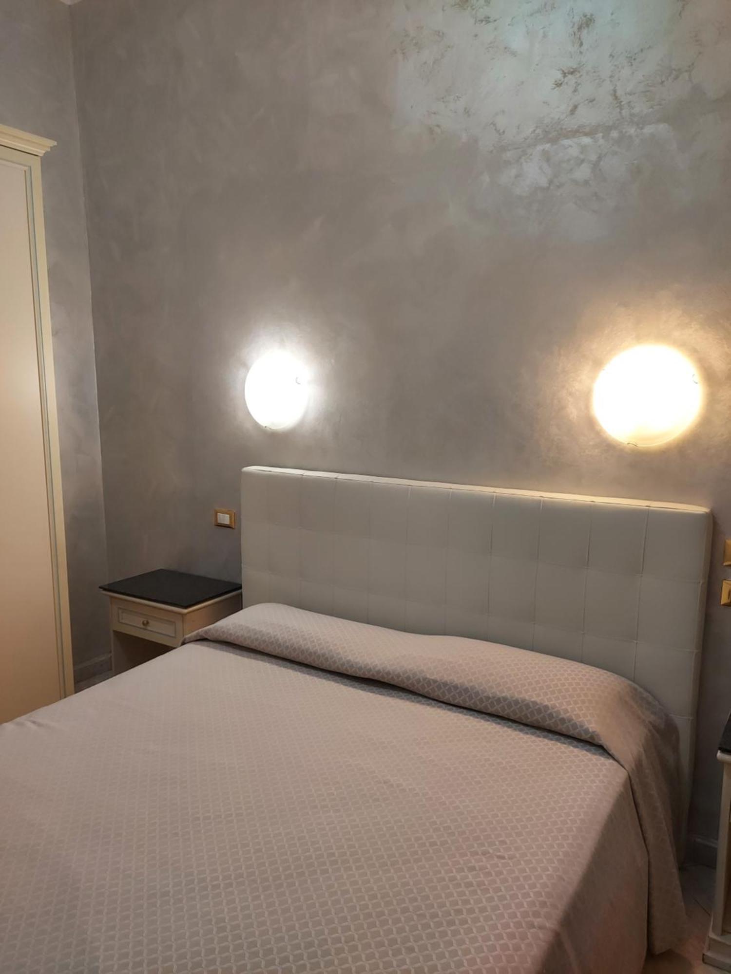 טורינו Hotel Antico Distretto מראה חיצוני תמונה