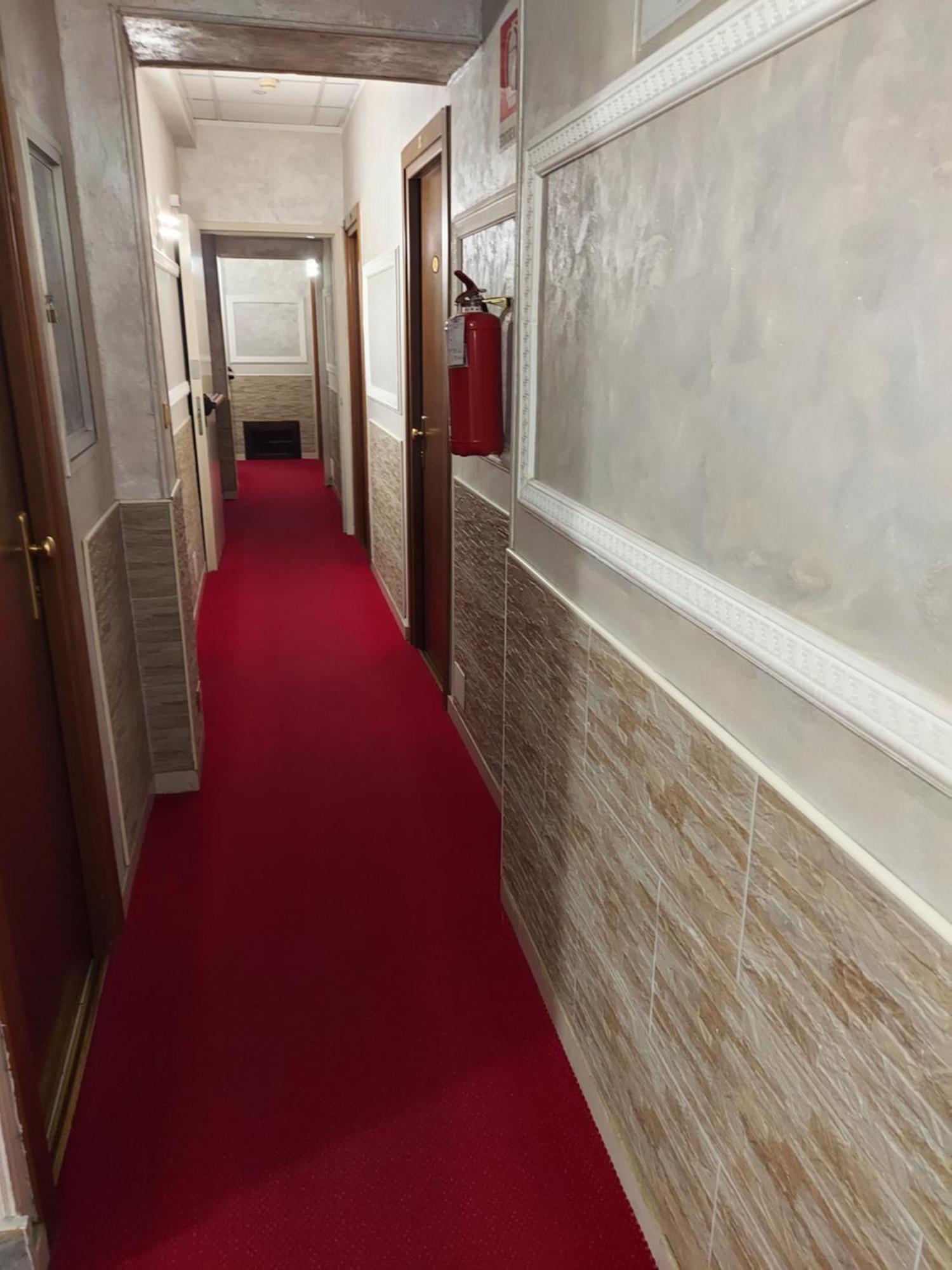 טורינו Hotel Antico Distretto מראה חיצוני תמונה