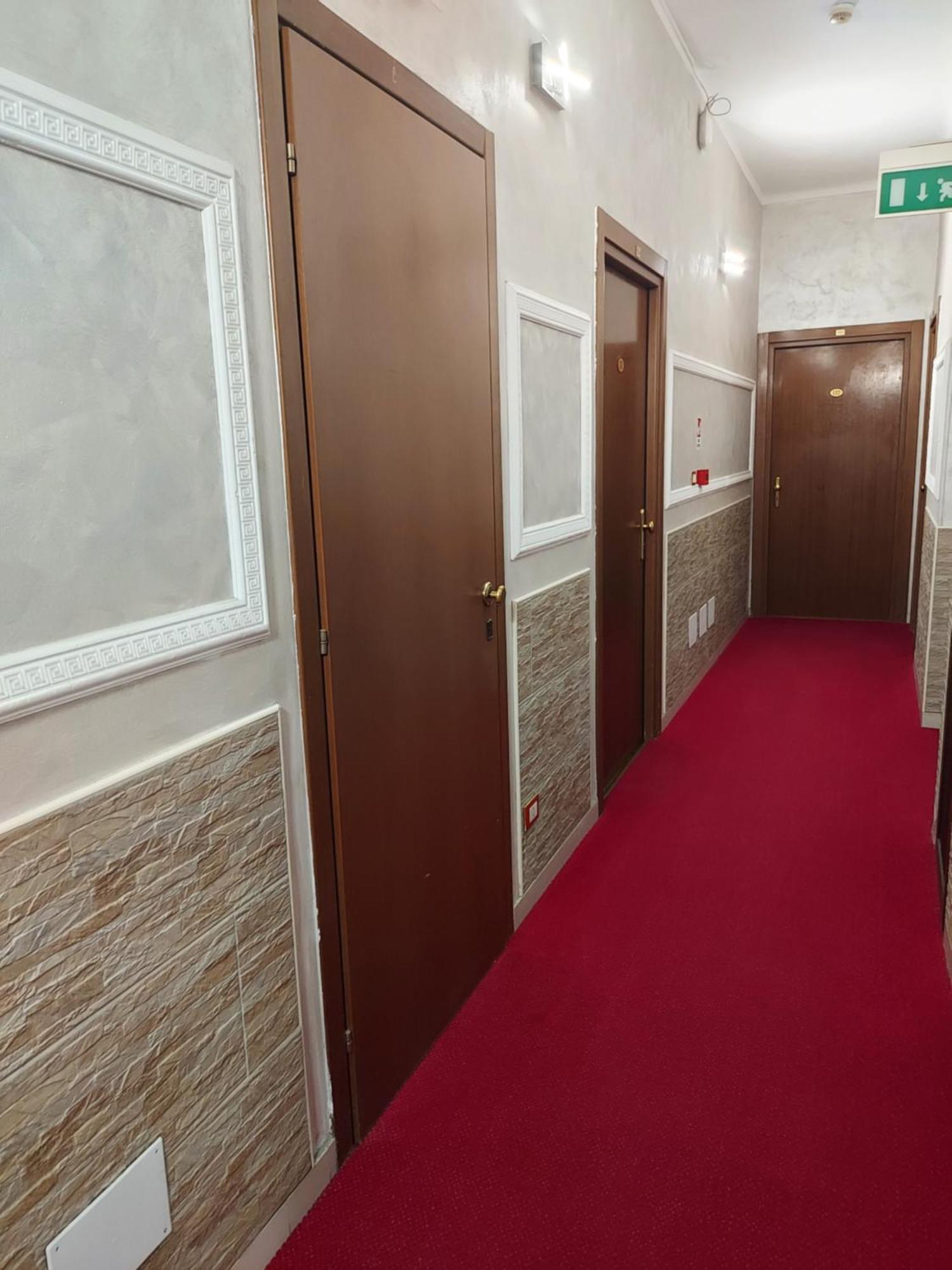 טורינו Hotel Antico Distretto מראה חיצוני תמונה