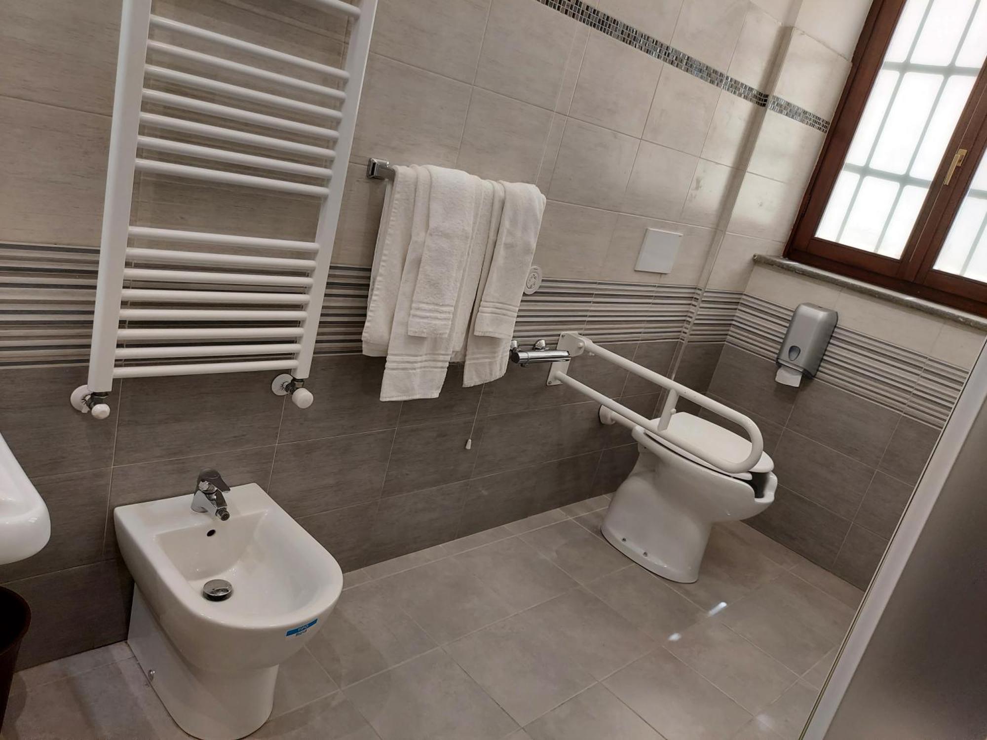 טורינו Hotel Antico Distretto מראה חיצוני תמונה