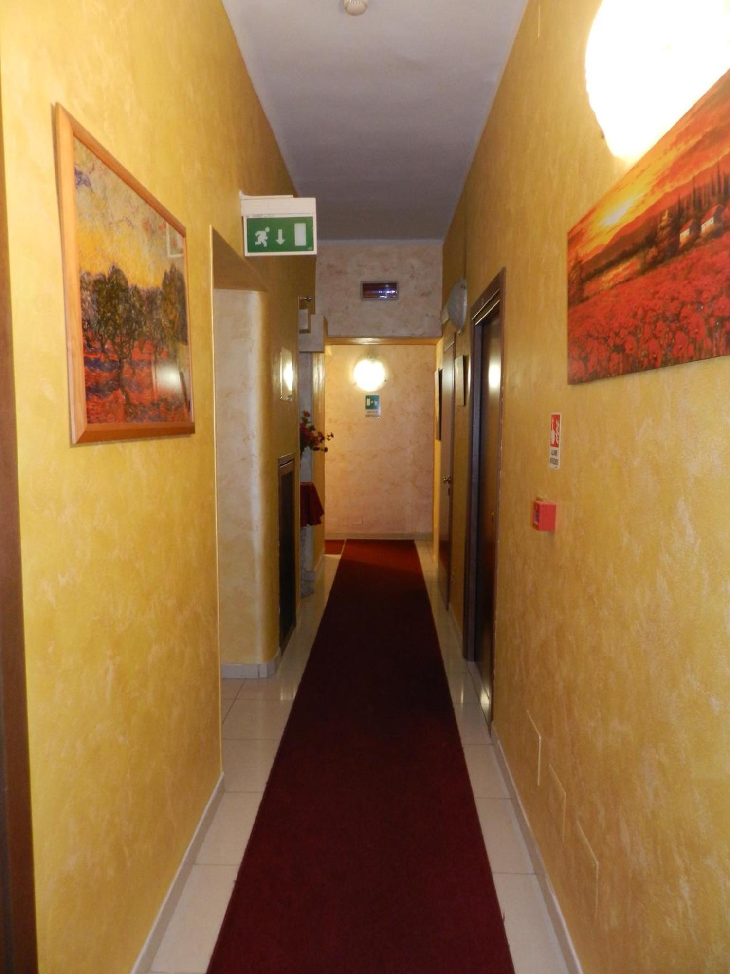 טורינו Hotel Antico Distretto מראה חיצוני תמונה