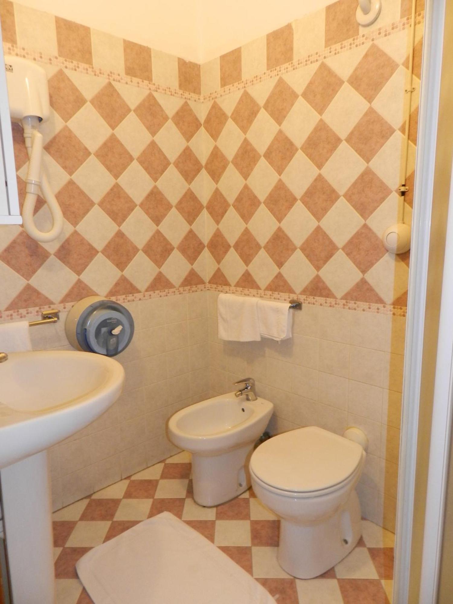 טורינו Hotel Antico Distretto מראה חיצוני תמונה
