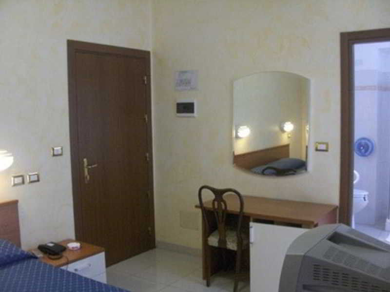 טורינו Hotel Antico Distretto מראה חיצוני תמונה