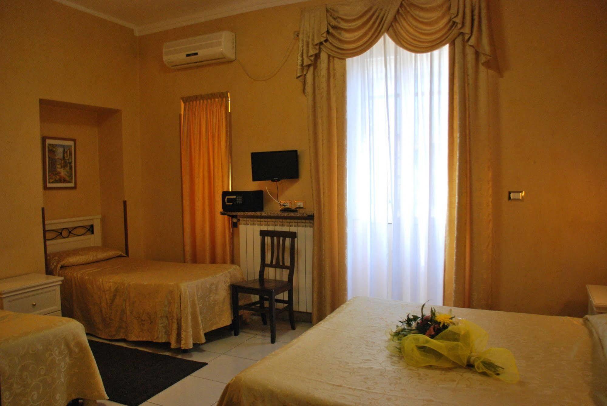 טורינו Hotel Antico Distretto מראה חיצוני תמונה